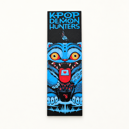 3D-Printed Bookmark on Warm Off-White-4