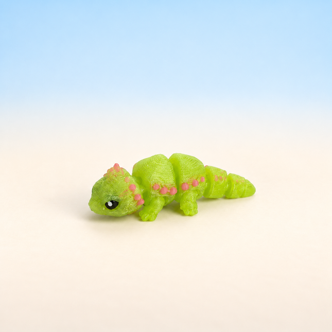 Micro Bearded Dragons miniature in Green, individual variant photo.