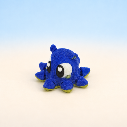 Micro Octopus miniature in Blue, individual variant photo.